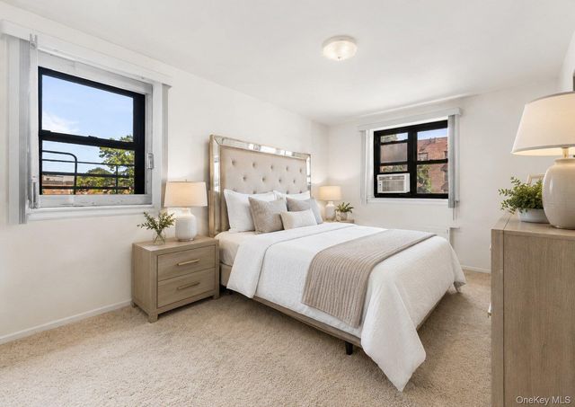 87-40 Francis Lewis Boulevard 42B, Queens Village, NY 11427