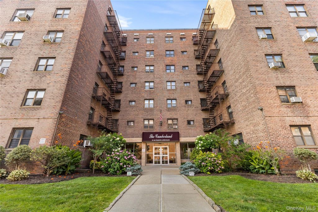 87-40 Francis Lewis Boulevard 42B, Queens Village, NY 11427