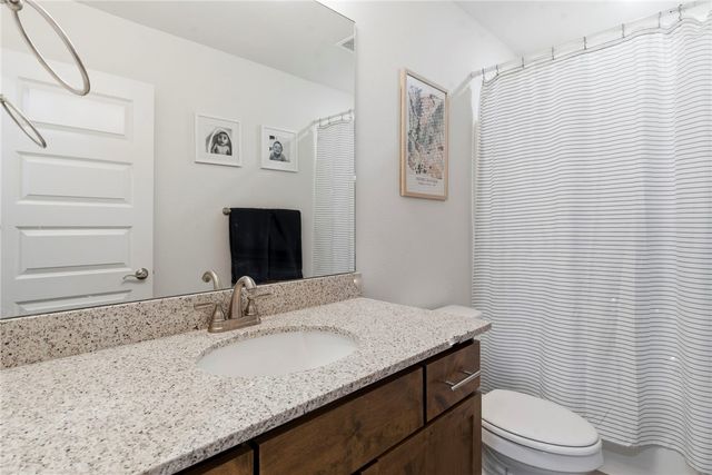 651 Brandon Michael Street, Prairie Grove, AR 72753