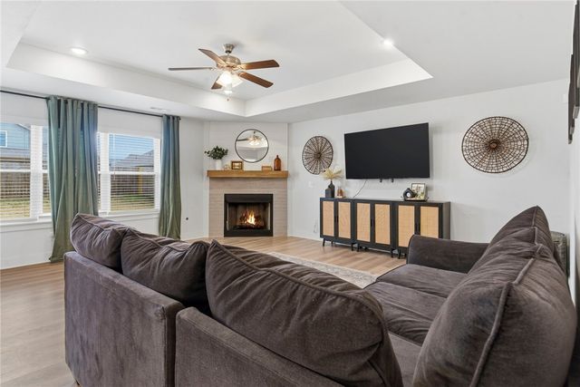 651 Brandon Michael Street, Prairie Grove, AR 72753