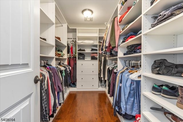 177 Maple St, Bridgewater Twp., NJ 08807