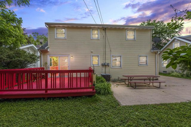 1136 W ROBERTS AVENUE, Appleton, WI 54914