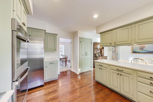 2154 Northgate Road, Northfield, IL 60093