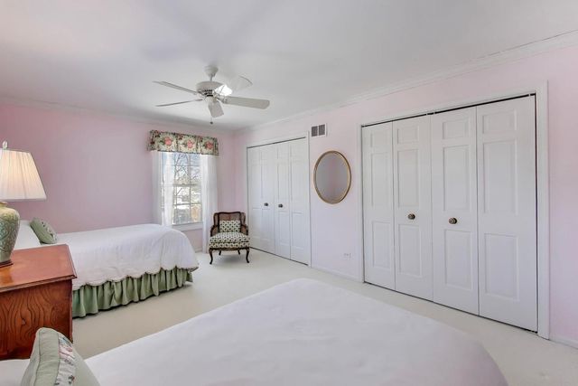 2154 Northgate Road, Northfield, IL 60093