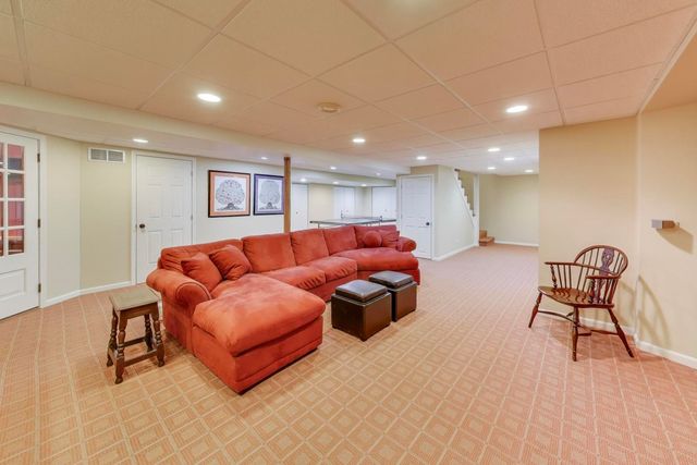 2154 Northgate Road, Northfield, IL 60093