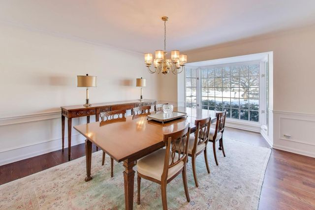 2154 Northgate Road, Northfield, IL 60093