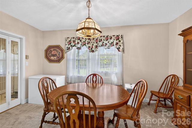 201 Cedarcrest Drive, Mooresville, NC 28115