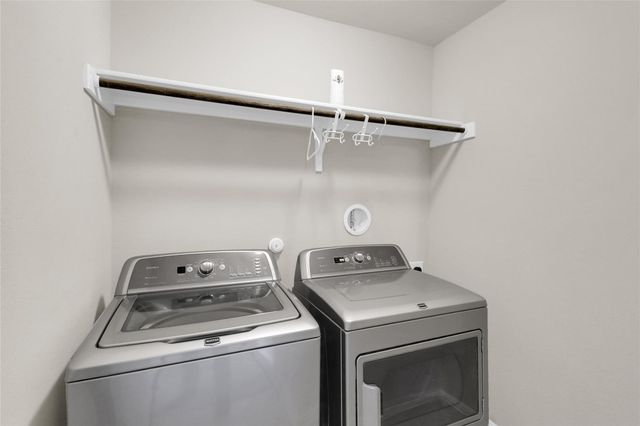 1416 Bichon BND, Austin, TX 78748