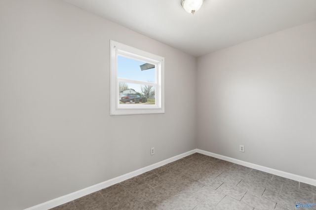 197 Wilkenson Drive NE, Huntsville, AL 35811