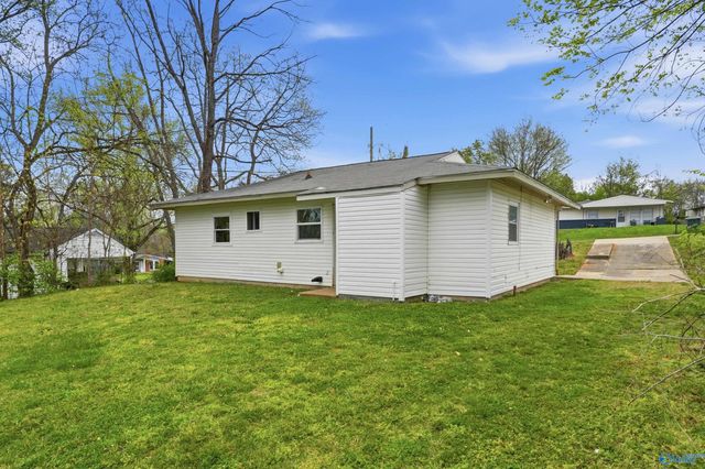 197 Wilkenson Drive NE, Huntsville, AL 35811