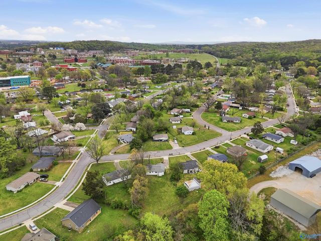 197 Wilkenson Drive NE, Huntsville, AL 35811