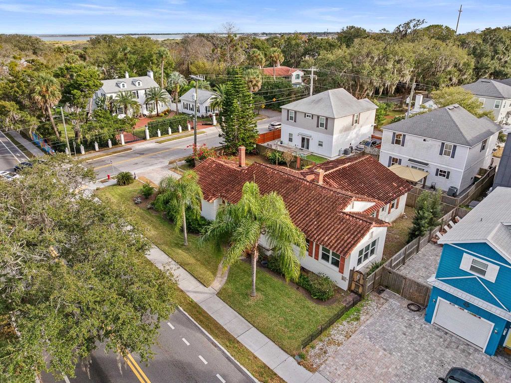 25 May St, St Augustine, FL 32084