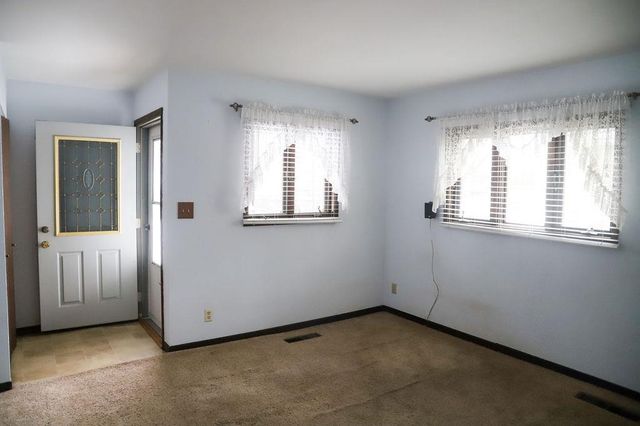 619 ROOSEVELT STREET, Neenah, WI 54956