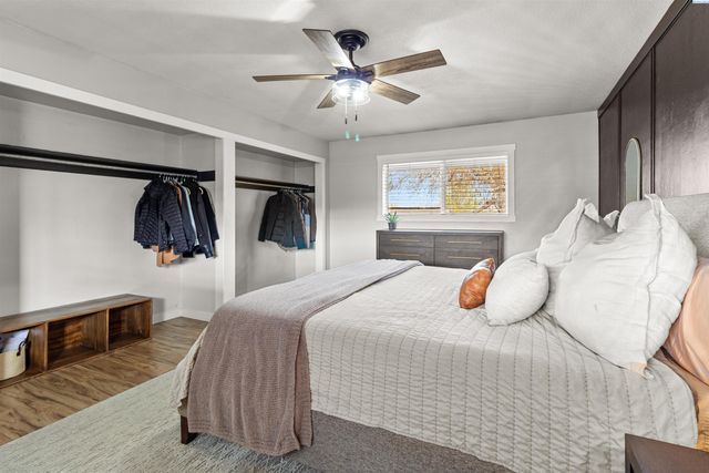 1204 W 26th Avenue, Kennewick, WA 99337