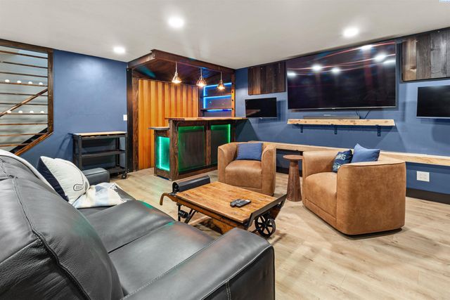 1204 W 26th Avenue, Kennewick, WA 99337