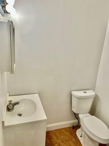 5 S 5th Avenue, Mount Vernon, NY 10550