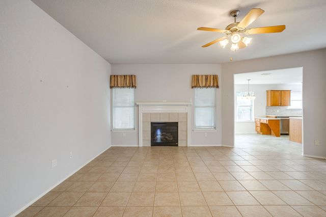 706 Hill Lane, Cleburne, TX 76033