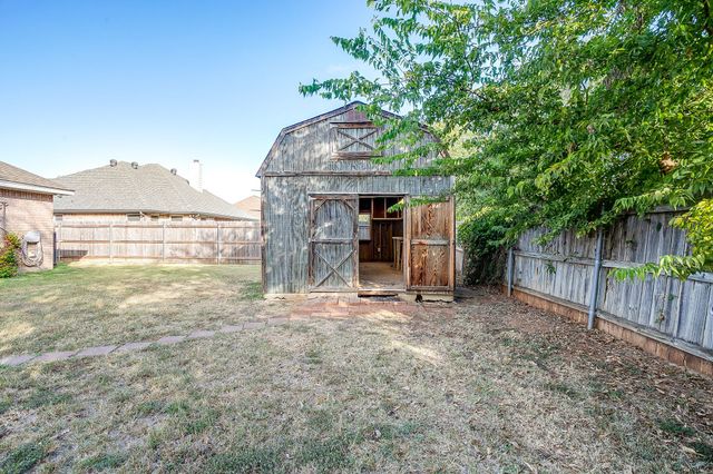 706 Hill Lane, Cleburne, TX 76033