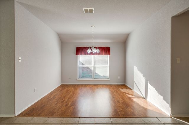 706 Hill Lane, Cleburne, TX 76033