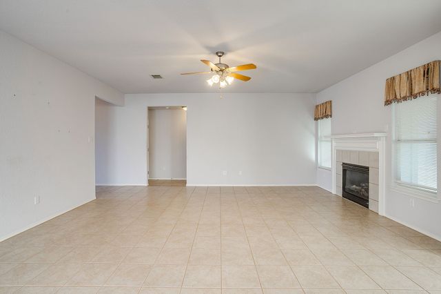 706 Hill Lane, Cleburne, TX 76033