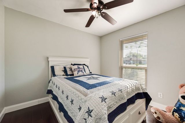 222 Prairie Creek Road, Red Oak, TX 75154