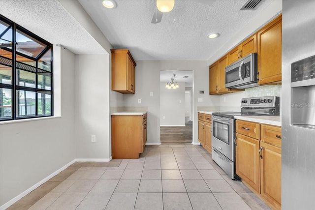 528 MAGNOLIA AVENUE NW, Port Charlotte, FL 33952