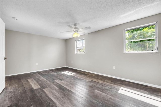 528 MAGNOLIA AVENUE NW, Port Charlotte, FL 33952