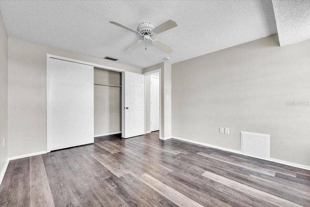 528 MAGNOLIA AVENUE NW, Port Charlotte, FL 33952