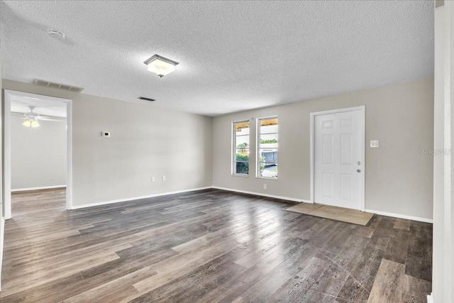 528 MAGNOLIA AVENUE NW, Port Charlotte, FL 33952