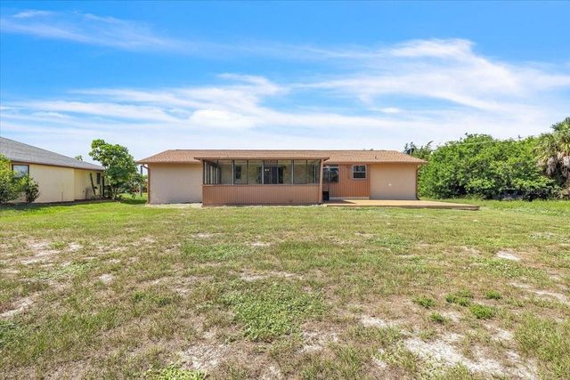 528 MAGNOLIA AVENUE NW, Port Charlotte, FL 33952