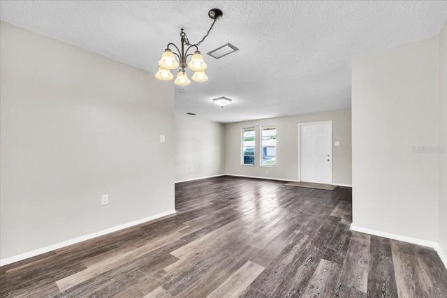 528 MAGNOLIA AVENUE NW, Port Charlotte, FL 33952