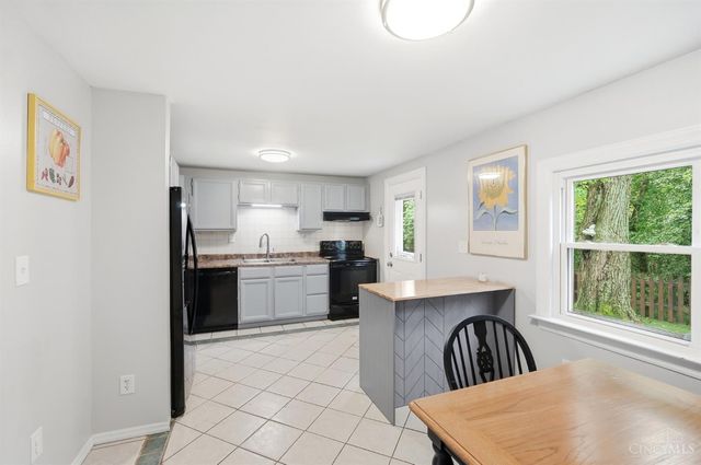 808 Laverty Lane, Anderson Twp, OH 45230