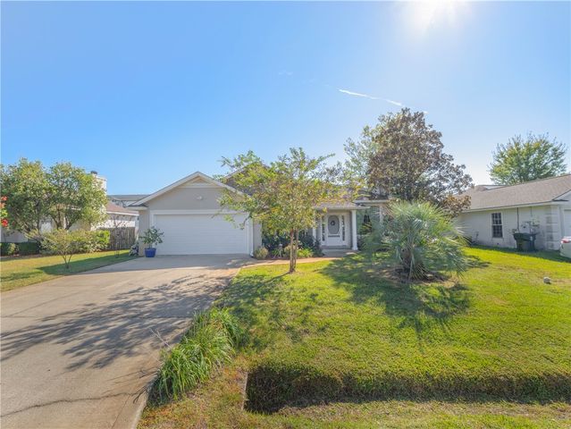 250 S Teakwood Court, Brunswick, GA 31525