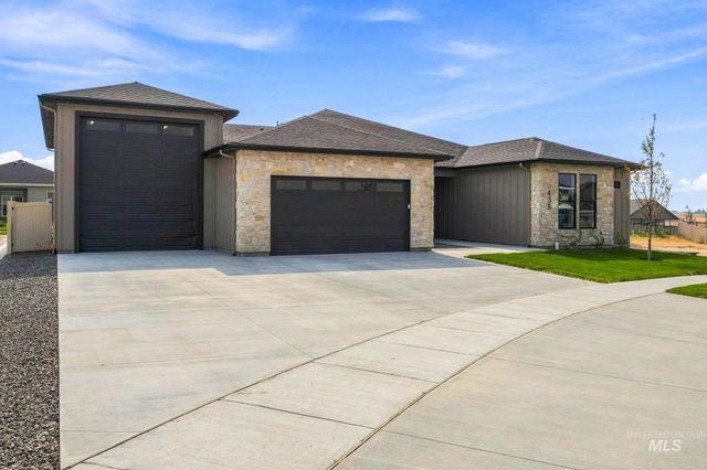 435 S Diesel Way, Boise, ID 83716