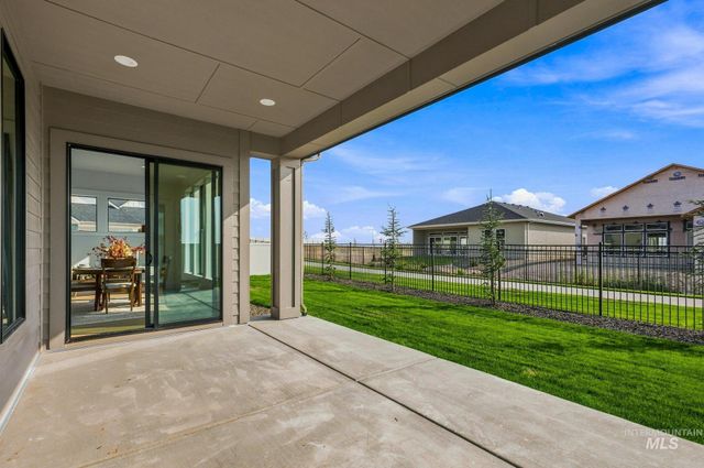 435 S Diesel Way, Boise, ID 83716