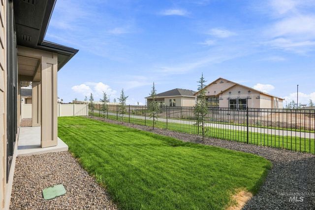 435 S Diesel Way, Boise, ID 83716