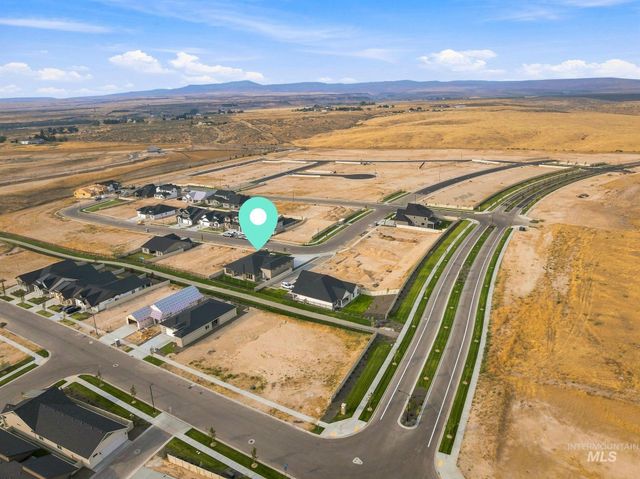 435 S Diesel Way, Boise, ID 83716
