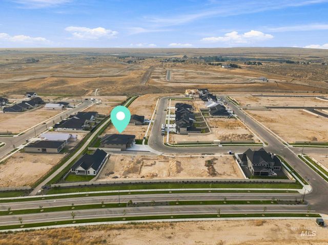 435 S Diesel Way, Boise, ID 83716