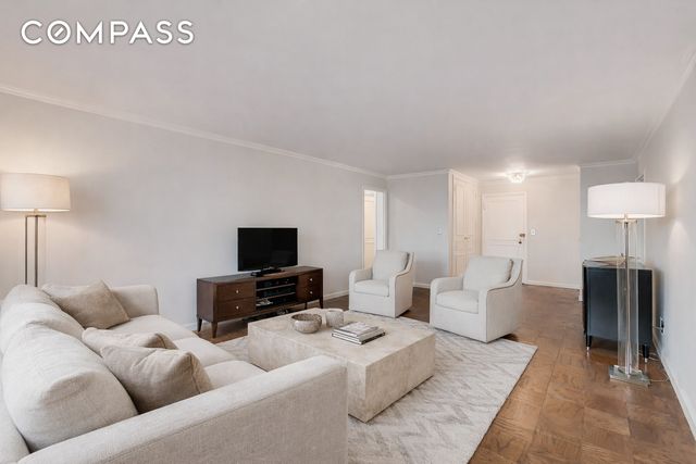 225 E 57th St Apt 5K, New York City, NY 10022