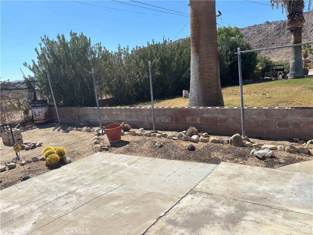 Image 26 of property listing at 6925 Manzanita, 29 Palms, CA 92277