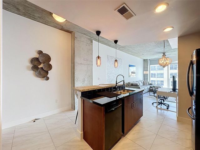 155 S COURT AVENUE 1810, Orlando, FL 32801