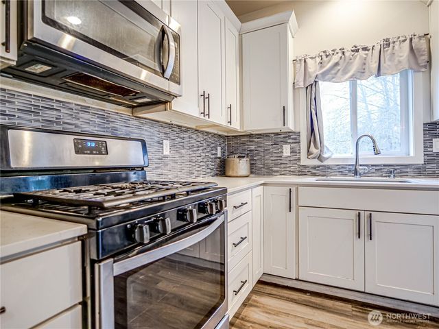 6015 67th Avenue NE, Marysville, WA 98270