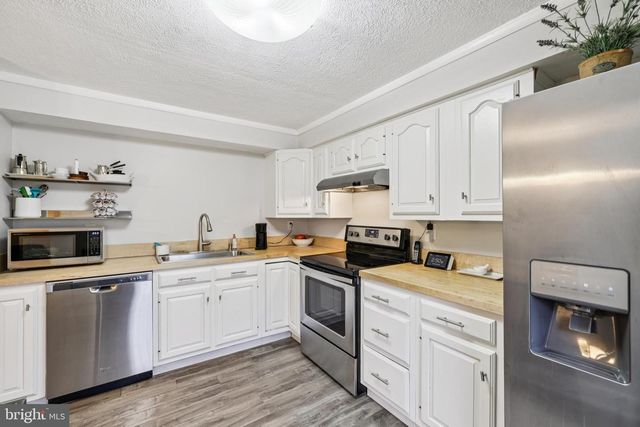 6613 HAYDOWN CT, Frederick, MD 21703