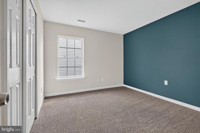 239 SEAMASTER RD, Baltimore, MD 21221