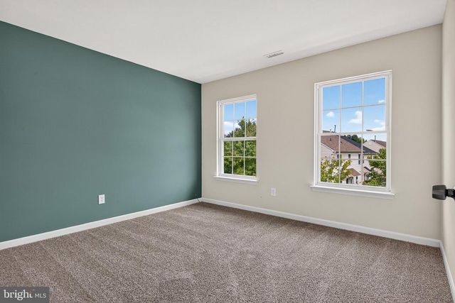 239 SEAMASTER RD, Baltimore, MD 21221