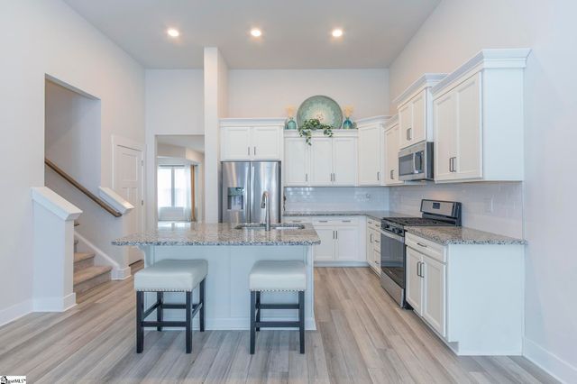 103 Greensdale Lane, Easley, SC 29642