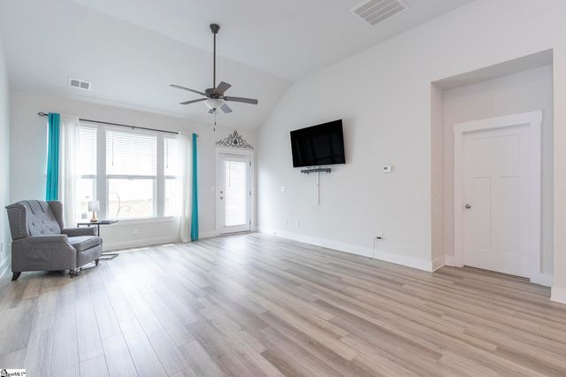 103 Greensdale Lane, Easley, SC 29642