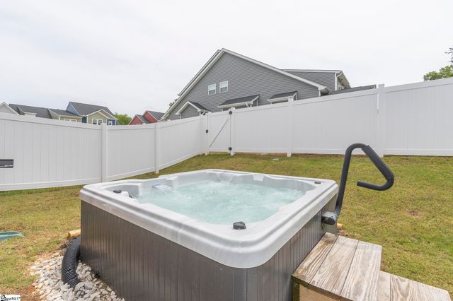 103 Greensdale Lane, Easley, SC 29642