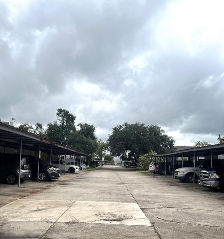 13415 Castilian Drive 1, Houston, TX 77015