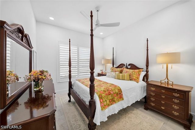 9088 Wisteria WAY, Naples, FL 34114